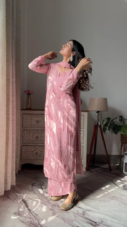 Lucknow Chikankari Handwork Embroidered Kurta Plazzo (Peach)