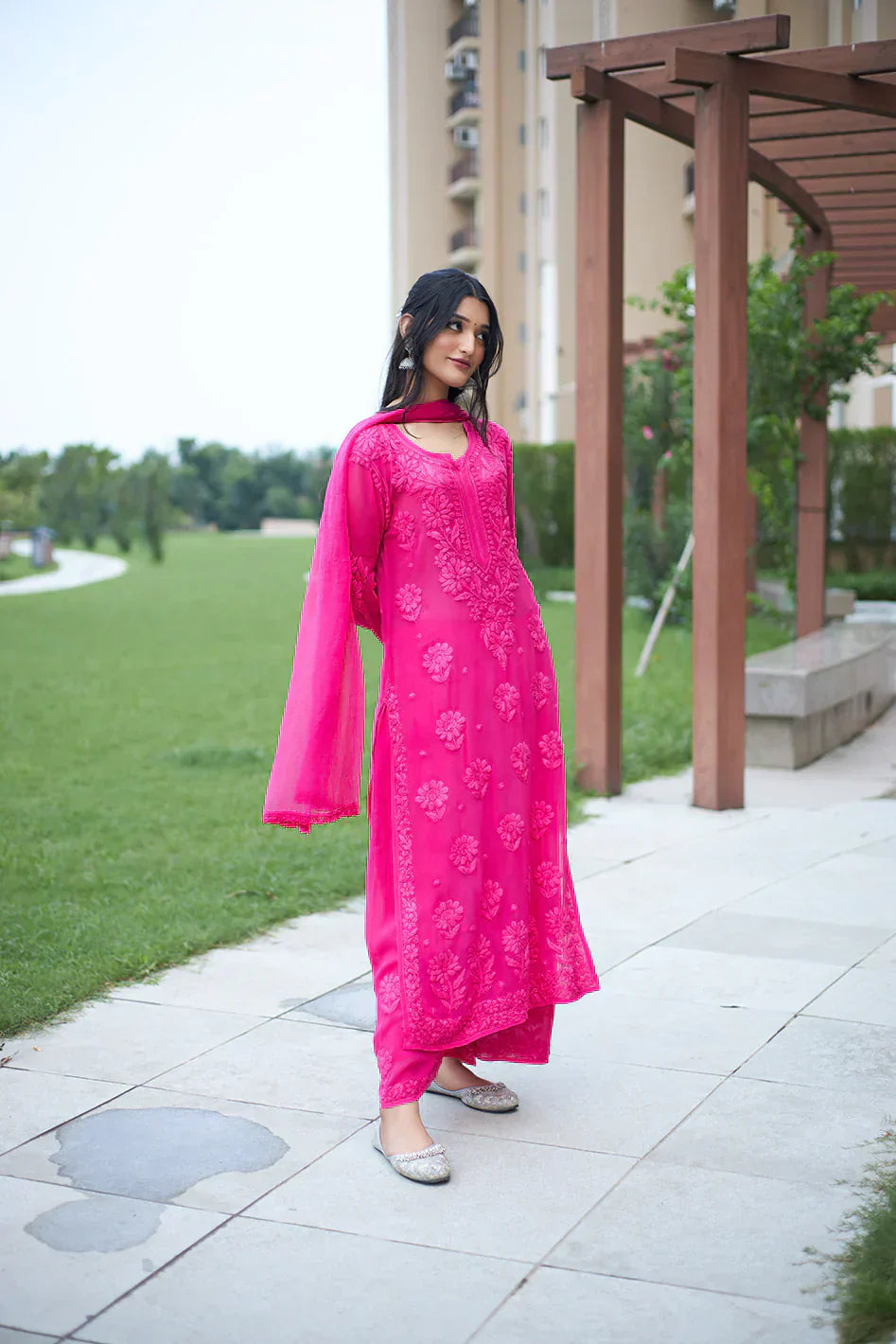 Lucknow Chikankari Handwork Embroidered Kurta Plazzo Set (Dark rani pink)
