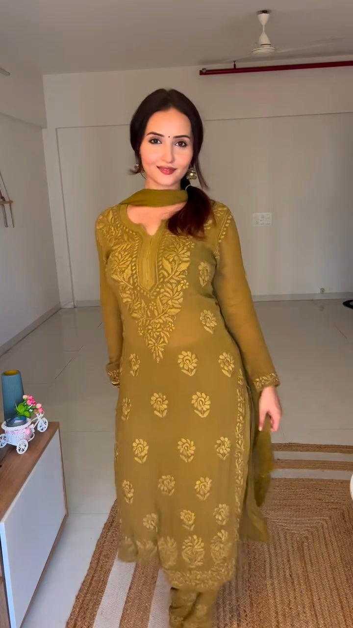Varsha Rekhate In Viscose Georgette Straight Kurta Set With 3D Work  (mehndi green)