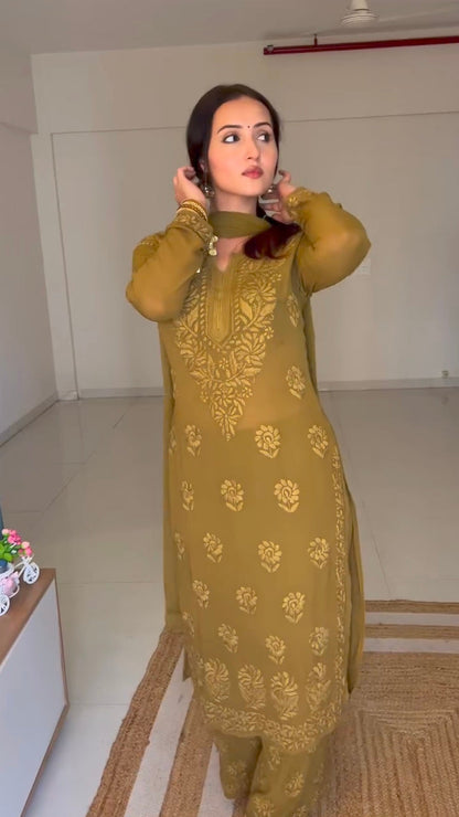 Varsha Rekhate In Viscose Georgette Straight Kurta Set With 3D Work  (mehndi green)